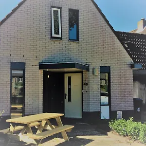 https://haarlem-49.amsterdamhotelsnl.com