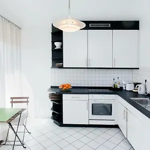 https://berlin-center.find-berlin-hotels.com