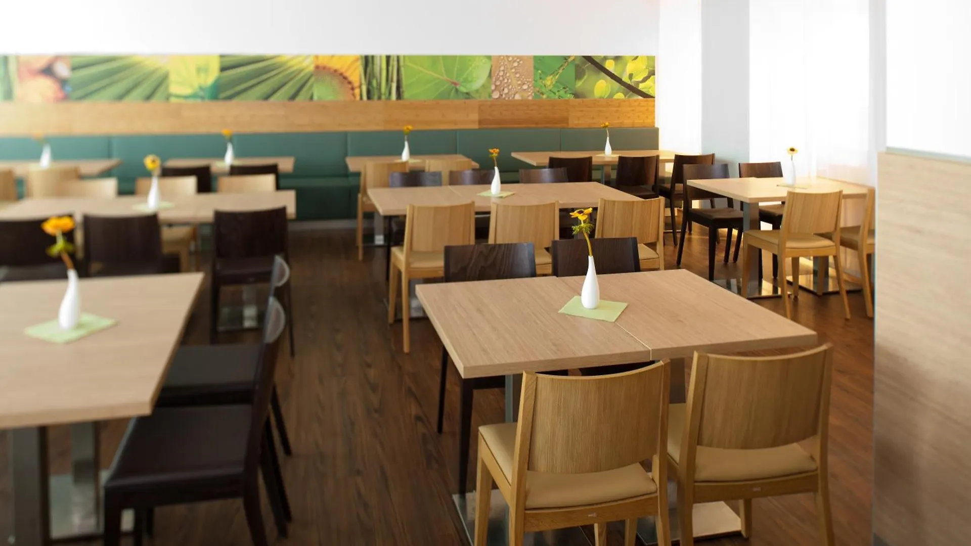 Ibis Augsburg Hauptbahnhof Hotel