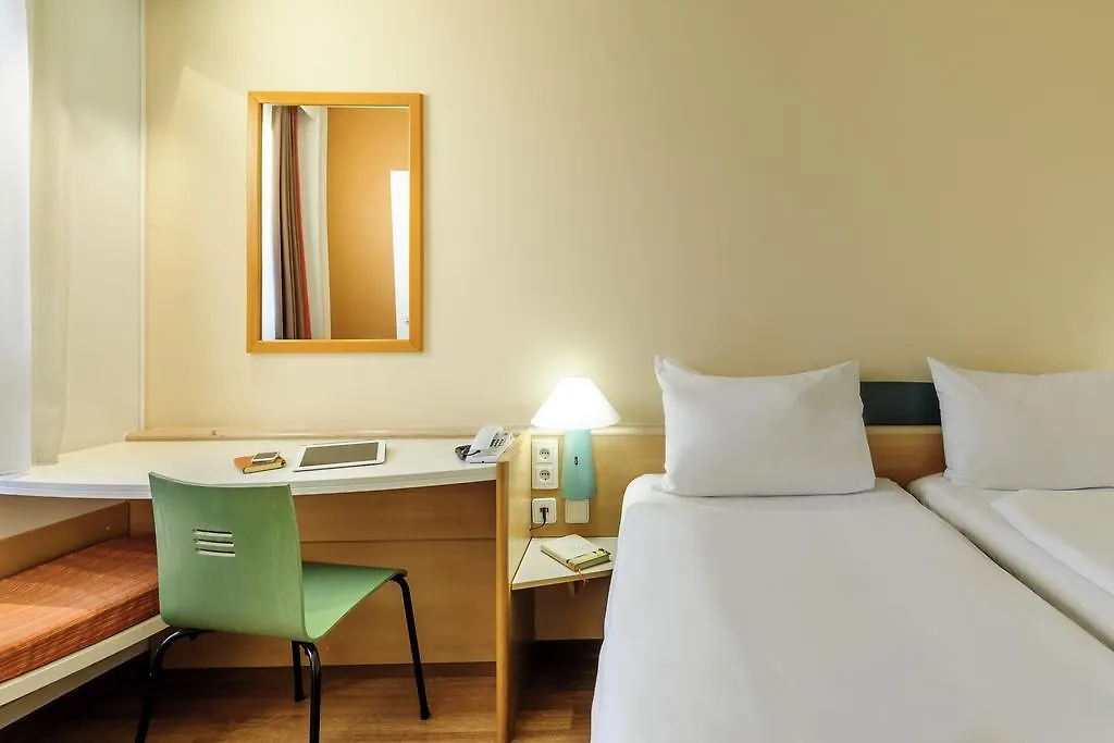 **  Ibis Augsburg Hauptbahnhof Hotel Duitsland